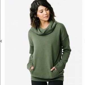 Zyia Olive Oh So Soft Hoodie Size XL NWOT